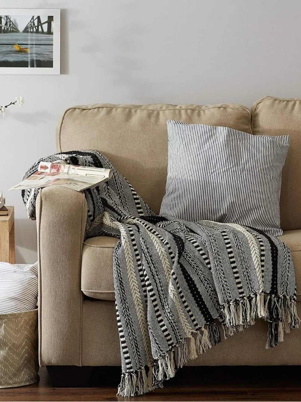 Black & Cream Woven Fringe Throw Blanket